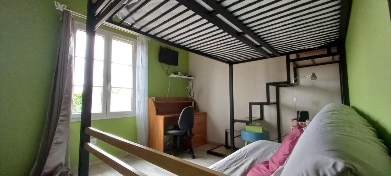 Chambre Familiale Dans Maison Au Calme Segonzac  Exteriör bild